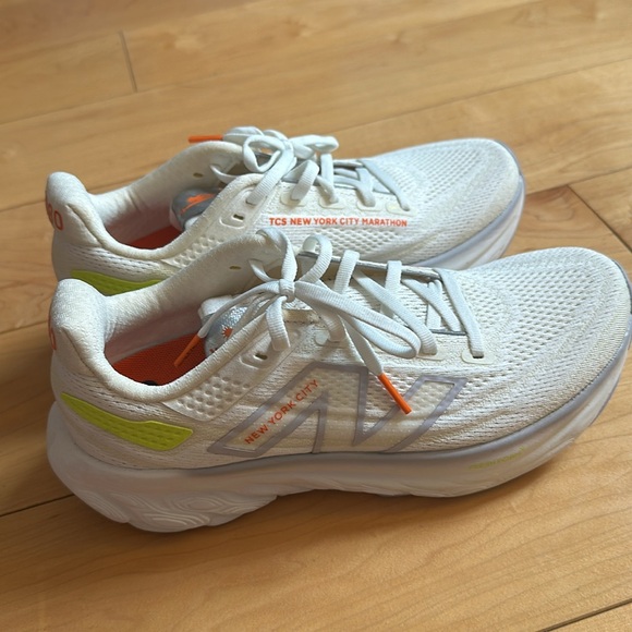 TCS NYC Marathon special edition New Balance 1080 - Picture 2 of 8